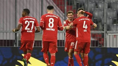 بايرن ميونخ يقلب الطاولة ويفوز بالديربي الألماني على بوروسيا دورتموند 