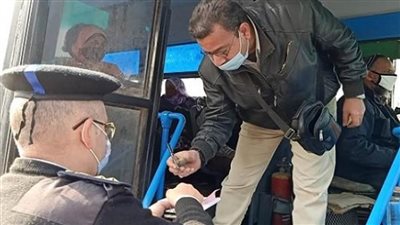 79 محضراً لعدم الالتزام بارتداء الكمامة ببنى سويف 