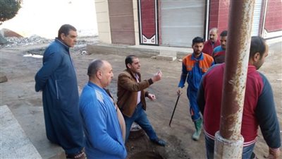 صيانة خطوط الصرف وإصلاح هبوط أرضي بكفر الشيخ