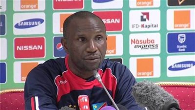 مدرب فيتا كلوب: سنلعب على نجيل صناعي ودرجة حرارة عالية