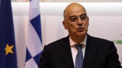 وزير خارجية اليونان يصل القاهرة في زيارة رسمية