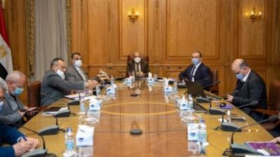 وزير الإنتاج الحربي يستقبل وفد شركة 