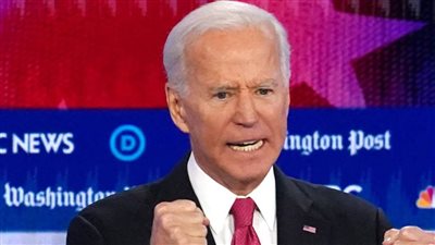 بايدن مشيدًا بزيارة بابا الفاتيكان للعراق: رمز الأمل للعالم بأسره