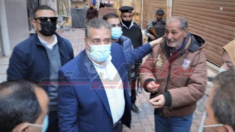 محافظ المنوفية يصطحب