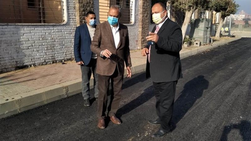 المحافظ خلال الجولة