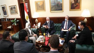 وزيرة الصحة تستقبل محافظ جنوب سيناء لمناقشة دعم المنظومة الصحية
