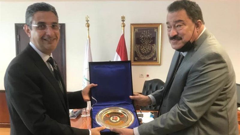 مطيع فخر الدين رئيس