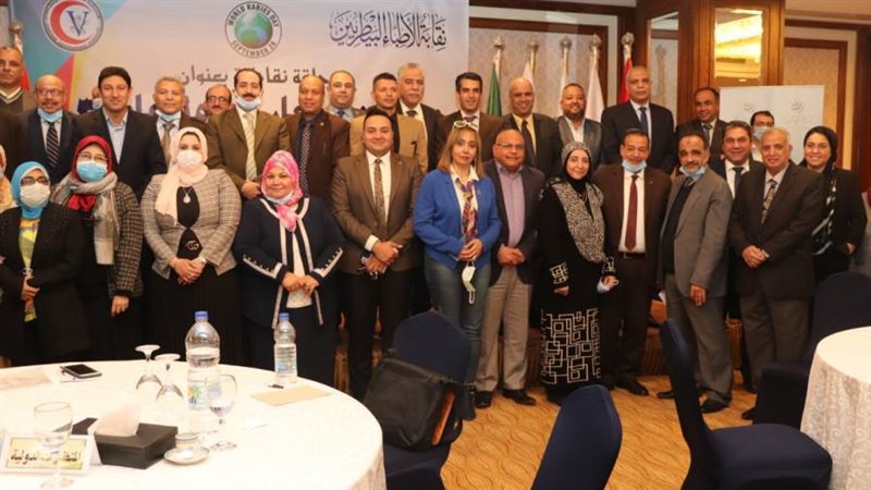 على هامش اجتماع الأطباء