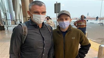 كارتيرون يصل القاهرة لقيادة الزمالك