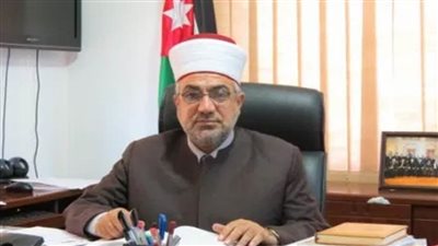 وزير الأوقاف الأردني: الخروج لاداء الصلوات أثناء الحظر الليلي يعتبر خرقا لأوامر الدفاع