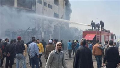 زيادة الوفيات بحريق مصنع العبور إلى 16 شخصاً 
