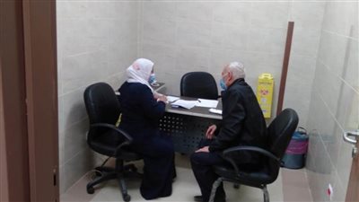 علاج 10 آلاف مواطن ضمن 6 قوافل طبية بالقرى الأكثر احتياجا بالمنيا