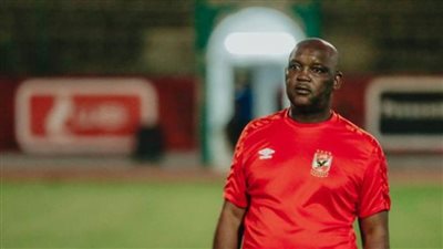 تعرف على تفاصيل اجتماع موسيماني مع لاعبي الأهلي بعد مباراة الإسماعيلي