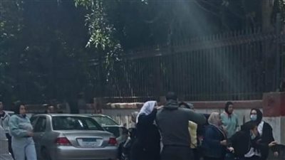 شاب يثير الرعب بين طالبات الثانوي بالمعادي