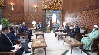 الحكومة والشعب العراقي يجددون دعوتهم لشيخ الأزهر لزيارة العراق