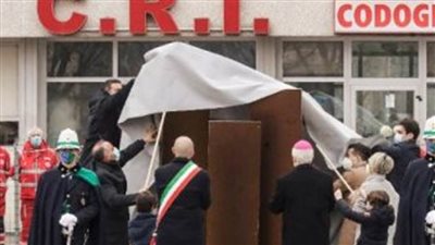 كندا تكرم ضحايا كوفيد-19 بعد عام من إعلان الجائحة