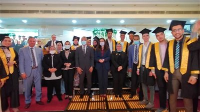 نقابة أطباء الأسنان تكرم أبناءها وتحتفل بخريجي دفعة ٢٠١٩