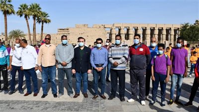 وزير الرياضة يطلق اشارة بدء ماراثون رياضي بالأقصر