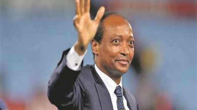  تعرف على الرئيس الجديد للاتحاد الإفريقي لكرة القدم