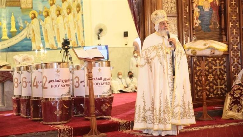 البابا تواضروس وعمل