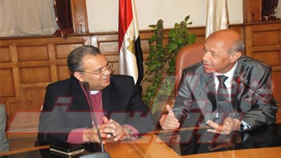 رئيس الطائفة الانجيلية يهنئ محافظ القاهرة بمناسبة عيد الفطر المبارك