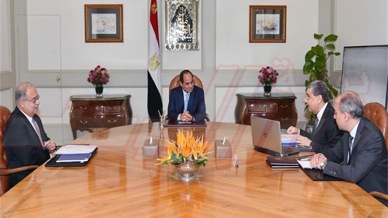 وزير الكهرباء يكشف