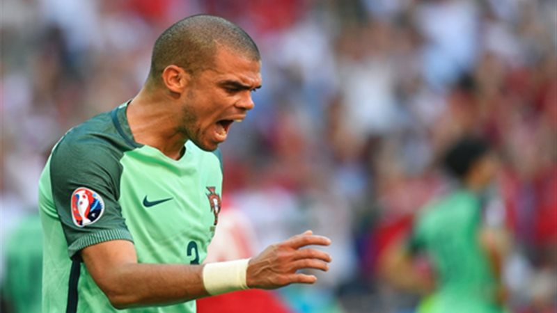 «بيبي» يغيب عن مران