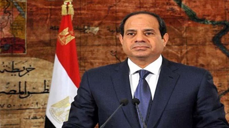 السيسي يتبادل التهاني