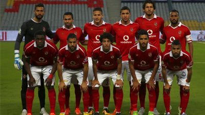 الأهلى يسعى للإبقاء على آماله الضعيفة في التأهل للمربع الذهبي بمواجهة قوية أمام الوداد البيضاوي