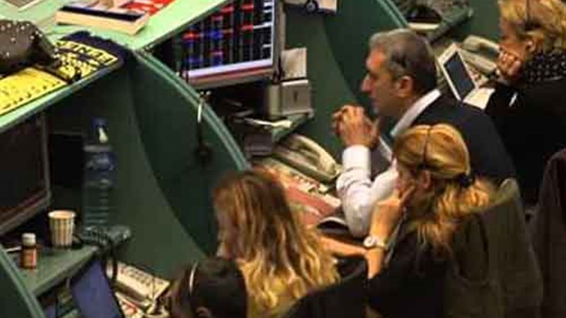 الليرة التركية تهبط