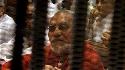 تأجيل محاكمة بديع و92 أخرين في قضية 