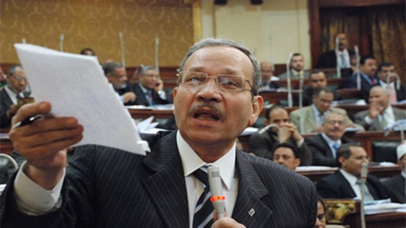 عبدالمنعم لـرئيس