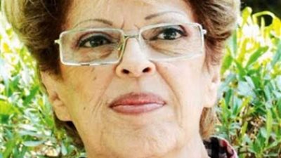 أسامة هيكل ينعي الإعلامية ملك إسماعيل 