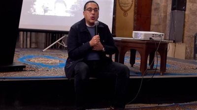 موجز الرابعة : تلقائية رئيس الوزراء مع سكان القاهرة التاريخية