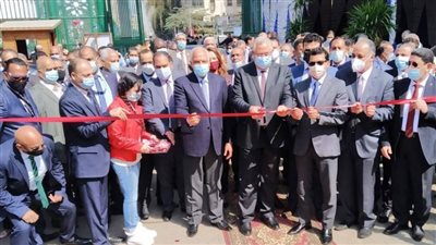 وزيرا الزراعة والشباب ومحافظ الجيزة يفتتحون معرض زهور الربيع