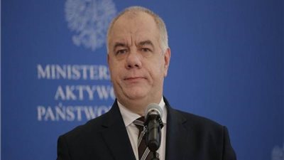 إصابة نائب رئيس الوزراء البولندي بفيروس كورونا المستجد