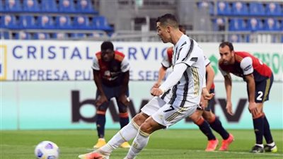 هاتريك رونالدو في 32 دقيقة يقود يوفنتوس للفوز على كالياري 