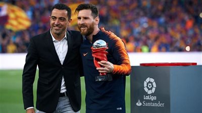 تشافي: برشلونة يحتاج ليونيل ميسي