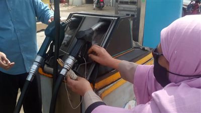 ضبط 3 محطات وقود مخالفة فى حملة مكبرة للرقابة والمتابعة بالبحيرة