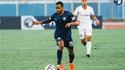 طبيب بيراميدز يكشف سبب استبعاد رولان من رحلة تنزانيا 