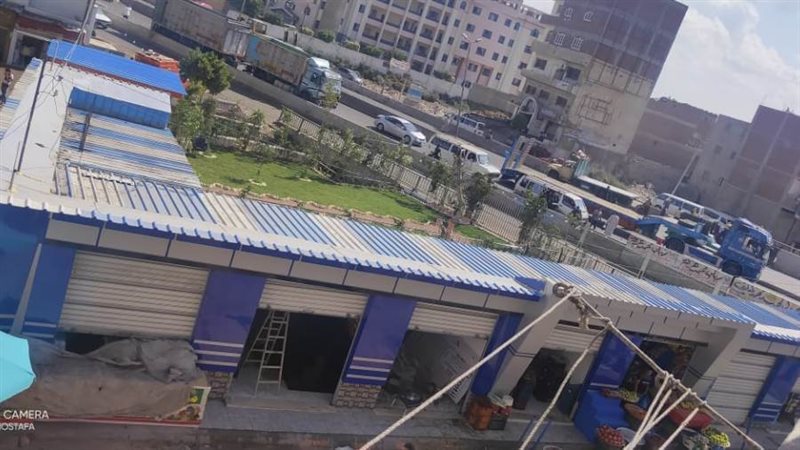 سوق حضاري للباعة