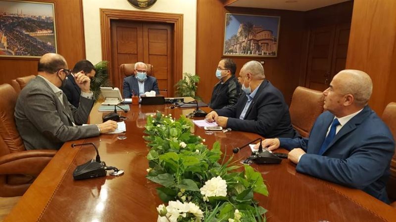 محافظ بورسعيد خلال