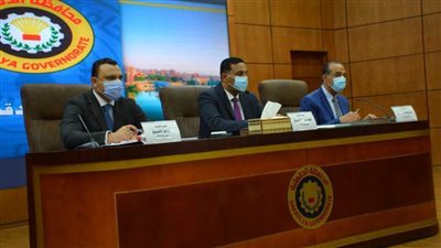 محافظ الدقهلية يجتمع من نواب البرلمان والشيوخ