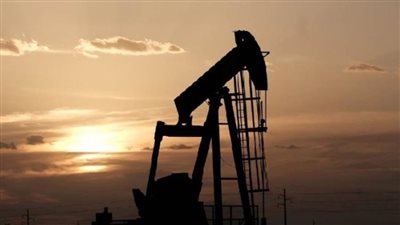  أسعار النفط الأمريكية تغلق على تراجع