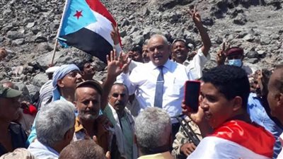 العربية: نجاة وزير الخدمة المدنية اليمني من محاولة اغتيال في عدن