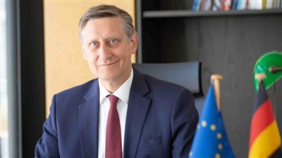 سفير ألمانيا بالقاهرة يشيد بدور الصحفيين المصريين في نشر الوعي بقضايا البيئة