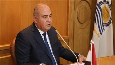 محافظ قنا يدشن النصب التذكاري لأبطال 