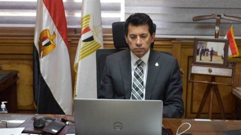 الدكتور أشرف صبحي