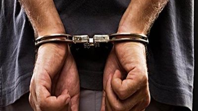 ضبط مدير عيادة طبية لإدارته منشأة دون ترخيص بسوهاج