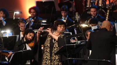 إيناس عبد الدايم تؤكد قدرة المرأة على النجاح في مختلف المجالات 